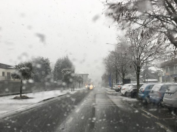 Comment les marques de prêt-à-porter peuvent-elles tirer parti des blogs de mode pour accroître leur visibilité ?